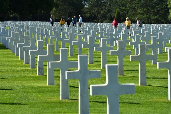 France, Calvados, Omaha Beach, Colleville sur Mer, Normandy American cemetery, white marble crosses