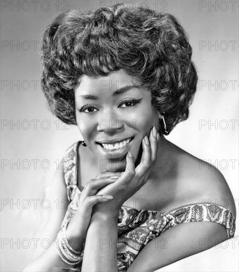 SARAH VAUGHAN (1924-1990) Promotional photo of American jazz singer about 1948