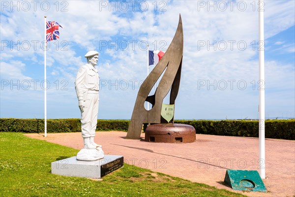 Statue to Philippe Kieffer at the Kieffer commandos' memorial in tribute to the french commandos who landed on Sword Beach in Normandy on June 1944.