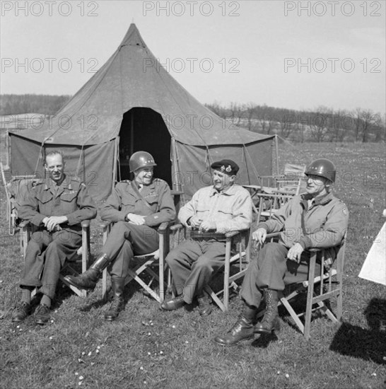 The British Army in North-west Europe 1944-45 Allied commanders conference, 11 April 1945. Lt Gen Sir Miles Dempsey (GOC 2nd British Army); General Omar Bradley (C-in-C 12th Army Group); Field Marshal Sir Bernard Montgomery (C-in-C 21st Army Group); Lt Gen W H Simpson (GOC 9th US Army).