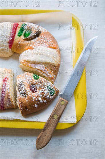 Rosca de reyes or bread of the kings cake pastry