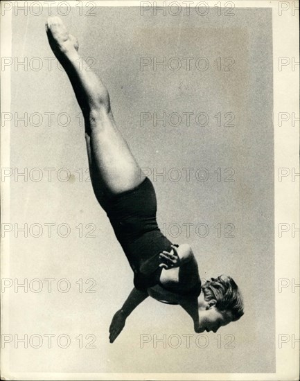 Aug. 08, 1960 - Olympic Games In Rome. Photo shows A fine action study of I. Kramer, of Germany, who is competing in the Women's High Diving (10 Metres) Final, during the Olympic Games in Rome today.