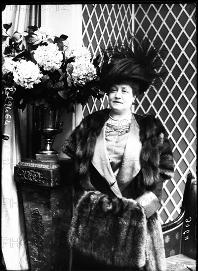 215 Madame Marguerite Durand, féministe française, photographie de presse Agence Rol