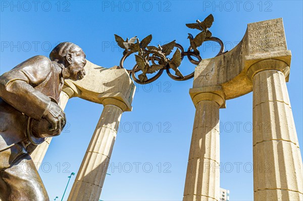Atlanta Georgia,Centennial Olympic Park,statue Baron Pierre de Coubertin Olympic Rings columns monument memorial