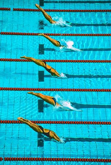 Start of women's swim race. 1992 Olympic Summer Games.