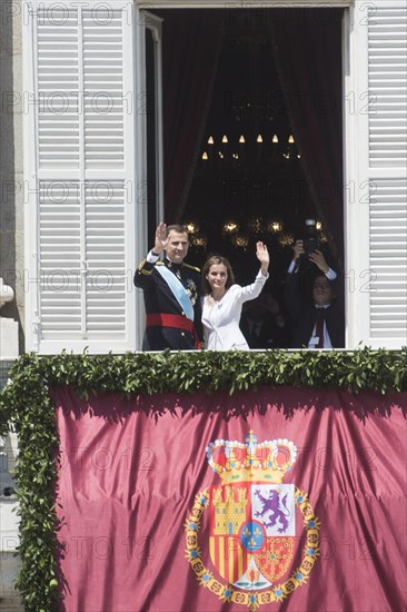 Madrid, Spain. 19th June, 2014. On June 19 he was crowned as the new king of Spain, Prince Felipe VI. After the abdication of Juan Carlos I of Spain his son succeeds to the Spanish crown. Crowd of citizens and tourists attended the event at the Palacio de Oriente. 19th June, 2014. Credit:  Nacho Guadano/ZUMA Wire/ZUMAPRESS.com/Alamy Live News