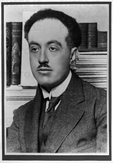 1925 ca , Paris , FRANCE : The french physicist Louis 7th Duc DE BROGLIE ( 1892 - 1987 ), NOBEL PRIZE 1929 FOR PHYSICS . De Broglie made groundbreak