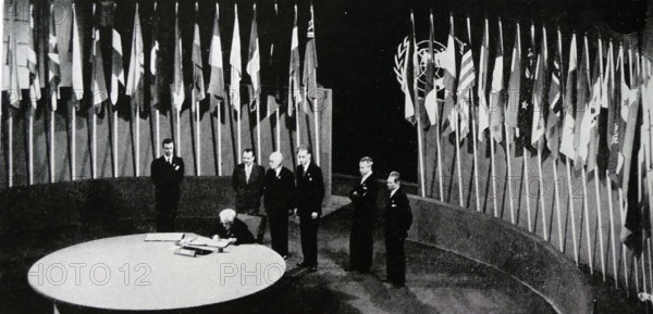 the UN Conference on International Organization opened in San Francisco, 25 April 1945, attended by 50 governments and a number of non-governmental organizations involved in drafting the UN Charter.