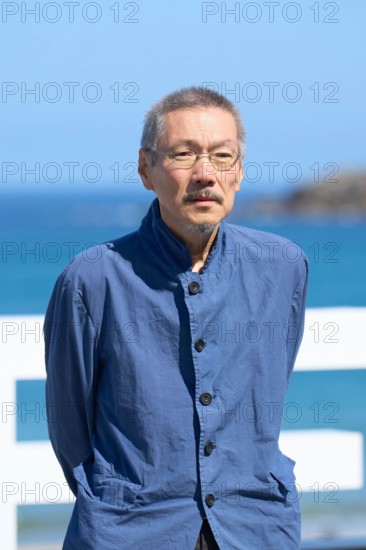 Hong Sangsoo attended 'Walk Up' Photocall during 70th San Sebastian International Film Festival at Kursaal Palace on September 22, 2022 in Donostia / San Sebastian, Spain.