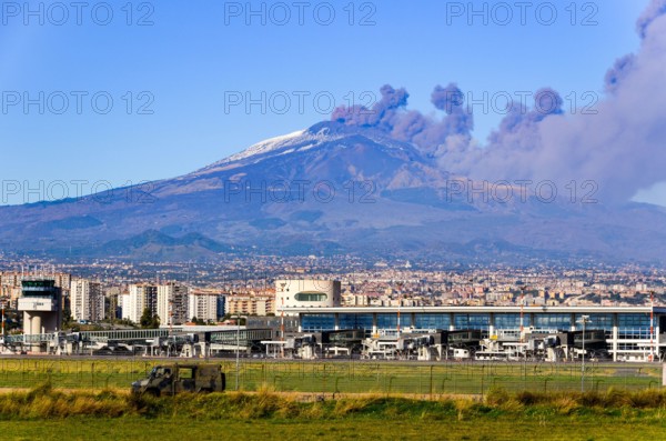 Eruption of Mount Etna (Sicily, Italy) on the 24th December 2018