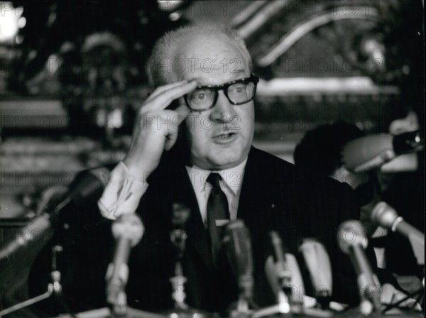 1967 - Guy Mollet, Dec. 1967 © Keystone Pictures USA/ZUMAPRESS.com/Alamy Live News