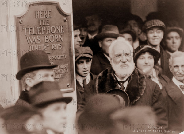Alexander Graham Bell at the unveiling of a plaque commemorating the 1876 invention of the telephone, Boston, Mass., 1916