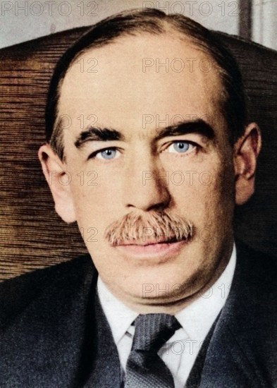 1930s JOHN MAYNARD KEYNES ECONOMIST BARON OF TILTON LOOKING AT CAMERA PORTRAIT - q73359c CPC001 HARS ECONOMIC THEORY JOHN MAYNARD KEYNES KEYNES KEYNESIAN MAYNARD PERSONALITIES TILTON UNEMPLOYMENT CAUCASIAN ETHNICITY ECONOMY FAMOUS PERSON OLD FASHIONED