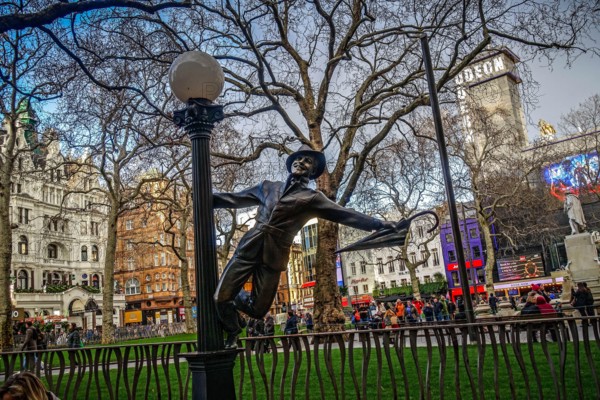 Gene Kelly, Leicester Square, London