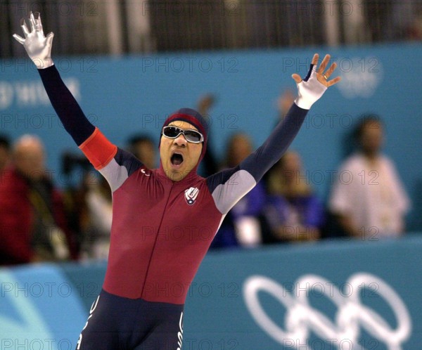 Feb. 17, 2002 - U.S. - (KRT104) KRT SPORTS STORY SLUGGED: OLY-SPEEDSKATE KRT PHOTOGRAPH BY JOHN DOMAN/ST. PAUL PIONEER PRESS (February 19) SALT LAKE CITY, UT-- USA's Derek Parra, gold medal winner of the mens 1500m speed skating event, reacts after crossing the finish line after his world record setting race Tuesday February 19, 2002, at the Utah Olympic Oval at the Olympic Winter Games of 2002. (SP) AP NC KD BL 2002 (Horiz) (lde) (Additional photos available on KRT Direct, KRT/NewsCom or upon request) (Credit Image: © St. Paul Pioneer Press/mct/ZUMAPRESS.com)