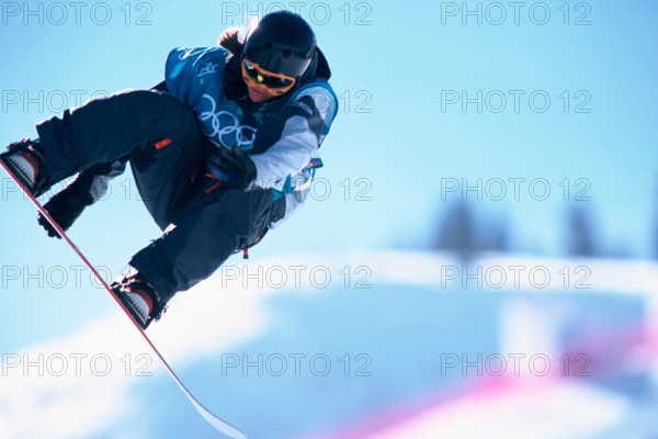Kelly Clark (USA) gold medal winner in the halfpipe at the 2002 Olympic Winter Games, Salt Lake City, UT, USA