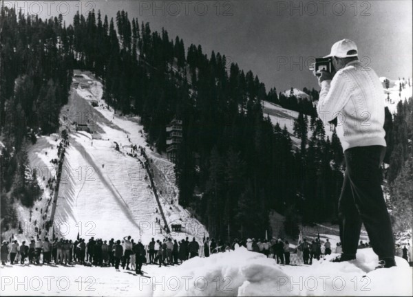 Dec. 12, 1959 - Olympic atmosphere in Squaw Valley: In Squaw Valley in California, where from Feb. 18th till 28th, 1960 the Olympic Games will be held, first audience is already gathering.