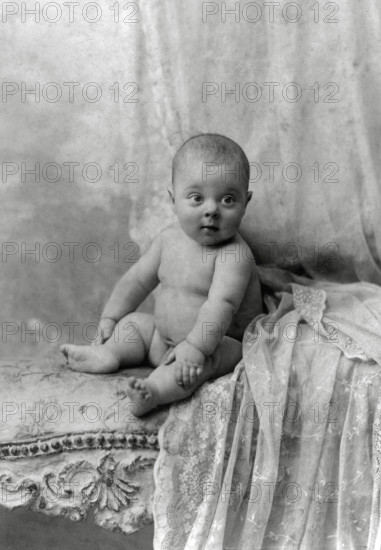 Buster Keaton at 6 months old in Davenport, Iowa (1896)  File Reference # 33536 752THA  For Editorial Use Only -  All Rights Reserved
