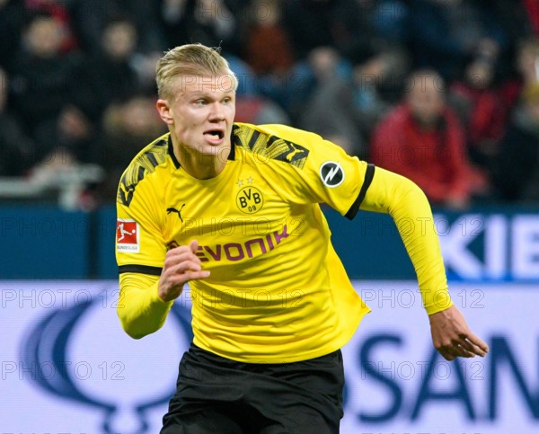 BayArena Leverkusen Germany, 8.2.2020, Football: German  Bundesliga Season 2019/20 matchday 21, Bayer 04 Leverkusen (B04) vs. Borussia Dortmund (BVB): Erling Haaland (BVB)                     DFL REGULATIONS PROHIBIT ANY USE OF PHOTOGRAPHS AS IMAGE SEQUENCES AND/OR QUASI-VIDEO