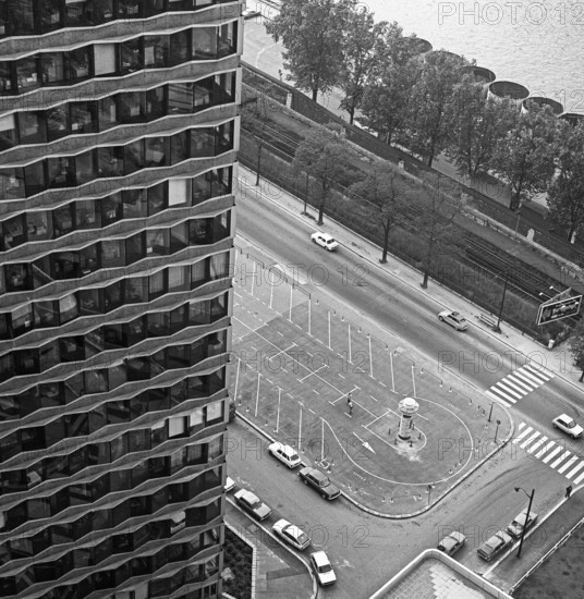Architecture, Paris; France, 1978