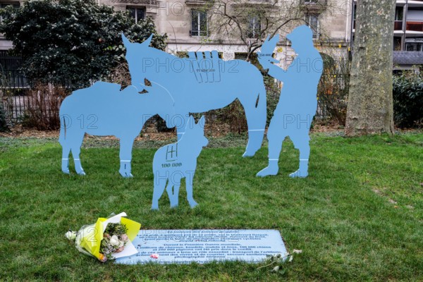 NEW WAR MONUMENT IN PARIS HONOURS ANIMALS THAT DIED IN SERVICE