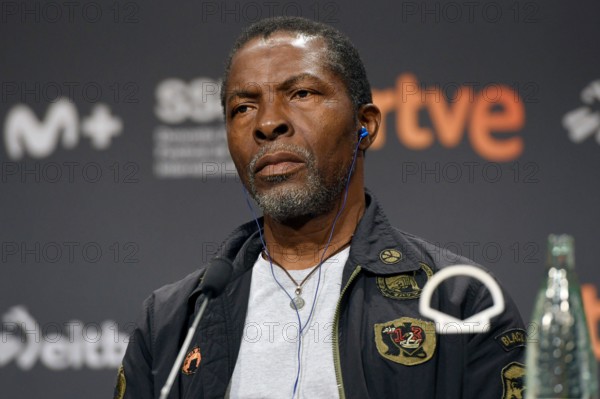 Isaach de Bankole bei der Pressekonferenz zum Kinofilm 'Le Cri des gardes / The Fence' auf dem 73. Internationalen Filmfestival San Sebastian / Festival Internacional de Cine de San Sebastián im Kursaal. San Sebastian, 21.09.2025