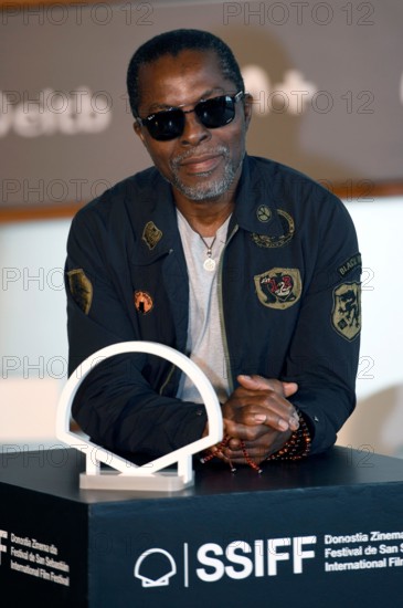 Isaach de Bankole beim Photocall zum Kinofilm 'Le Cri des gardes / The Fence' auf dem 73. Internationalen Filmfestival San Sebastian / Festival Internacional de Cine de San Sebastián im Kursaal. San Sebastian, 21.09.2025