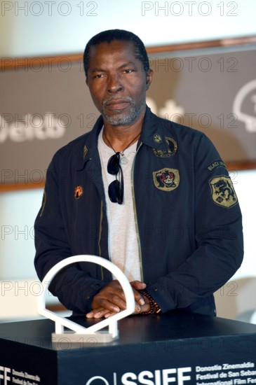 Isaach de Bankole beim Photocall zum Kinofilm 'Le Cri des gardes / The Fence' auf dem 73. Internationalen Filmfestival San Sebastian / Festival Internacional de Cine de San Sebastián im Kursaal. San Sebastian, 21.09.2025