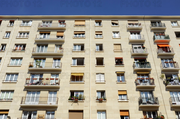 Building 1960 in Paris, 75006, France