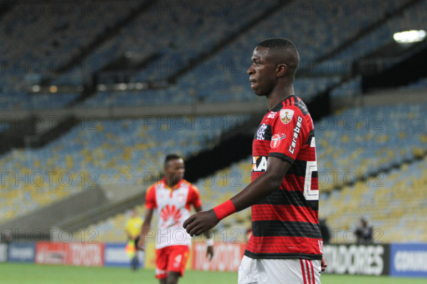 Rio De Janeiro, Brazil. 18th Apr, 2018. The player Vinícius Júnior during Flamengo vs. Santa Fé held at Estadio do Maracanã in Rio de Janeiro, RJ. Credit: Rodrigo Chadí/FotoArena/Alamy Live News