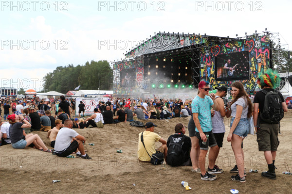Kostrzyn, Poland 2nd, August 2019 Hundreds of thousands of people in every age participate in the 25th Poland Rock Festival (former Przystanek Woodstock) in Kostrzyn nad odra , Poland on 2 August 2019 Pol'and'Rock Festival, formerly known as Woodstock Festival Poland is an annual free rock music festival in Poland, inspired by Woodstock Festival. © Vadim Pacajev / Alamy Live News