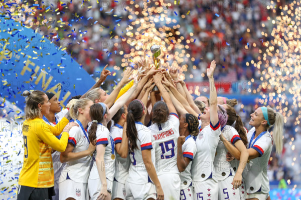 Lyon, France. 07th July, 2019. Players the United States during match against the Netherlands game valid for the Final of the Women 's Soccer World Cup in Lyon in France this Sunday, 07. Credit: Brazil Photo Press/Alamy Live News