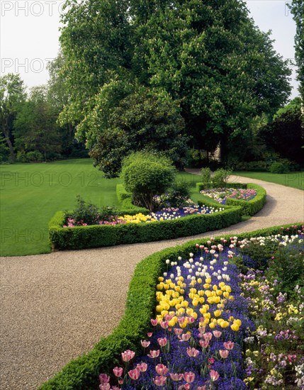 Jardin de l'ambassade des Etats-Unis à Paris