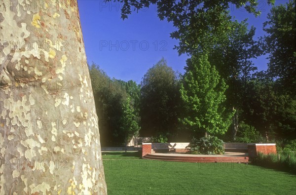 Bercy public garden in Paris