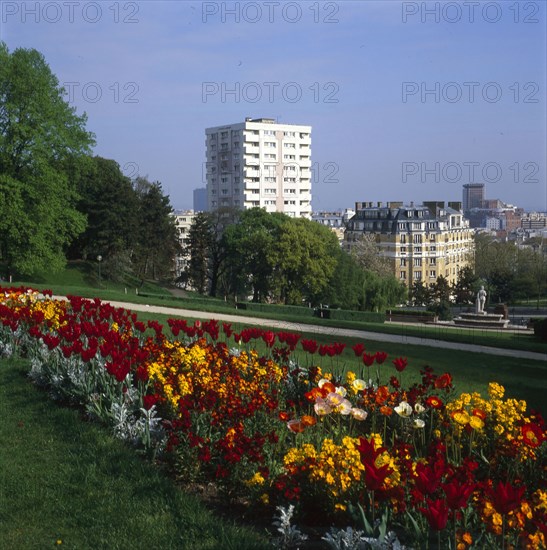 Parc de la Butte du Chapeau Rouge à Paris