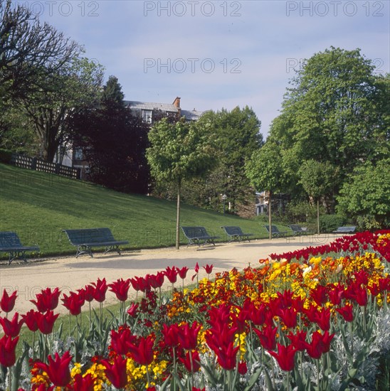 Parc de la Butte du Chapeau Rouge à Paris