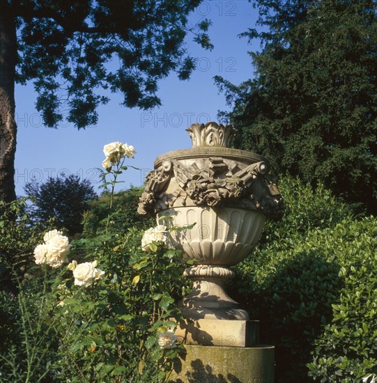 Jardins de l'Ambassade de Grande-Bretagne à Paris