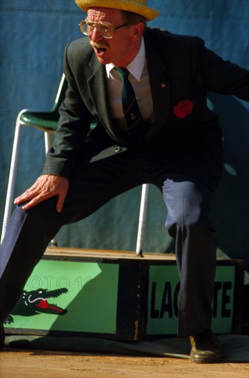 A judge at the Roland Garros tennis tournament