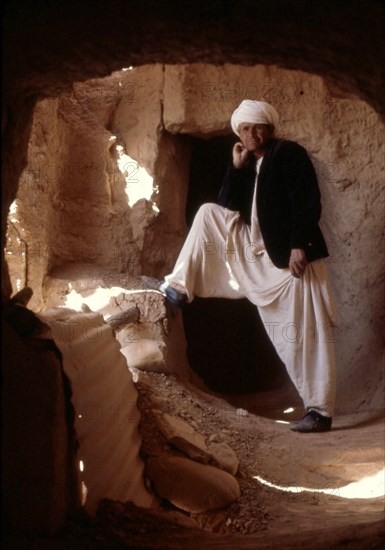 A l'intérieur de la tête du bouddha géant à Bamyan, en Afghanistan