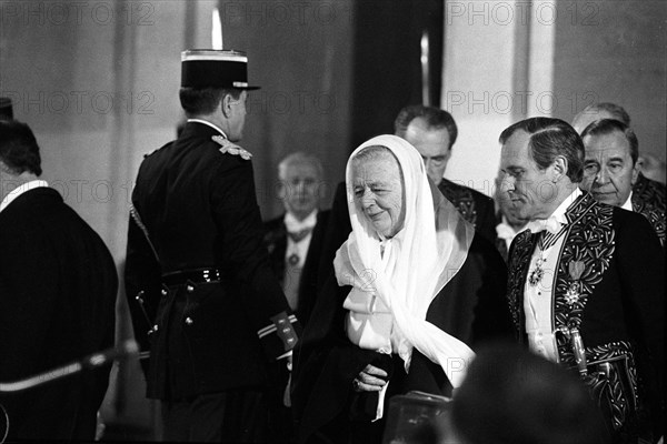 Marguerite Yourcenar reçue à l'Académie Française par Jean d'Ormesson