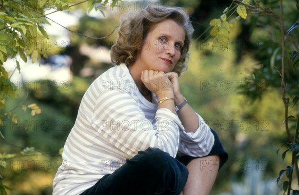 Marie-Christine Barrault, 1990