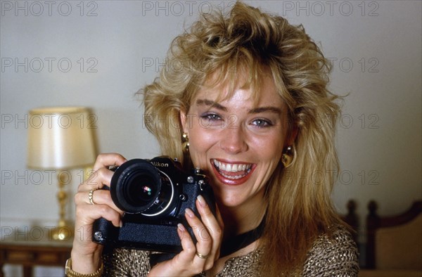 Sharon Stone, 1985