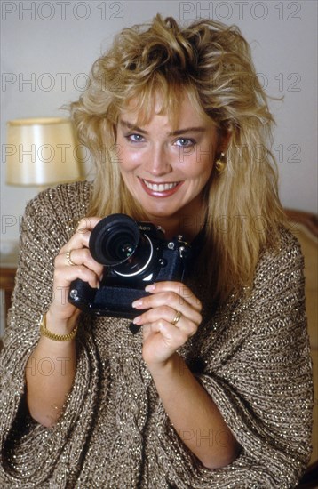 Sharon Stone, 1985