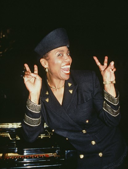 Dee Dee Bridgewater, 1990