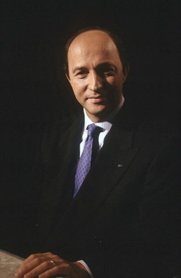 Laurent Fabius, 1990