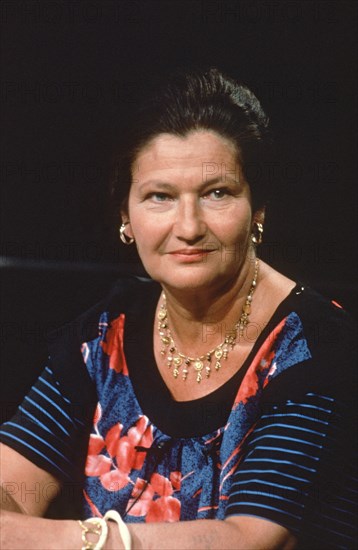 Simone Veil, 1983