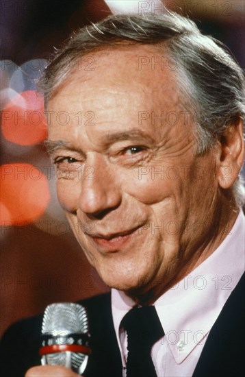 Yves Montand, 1989
