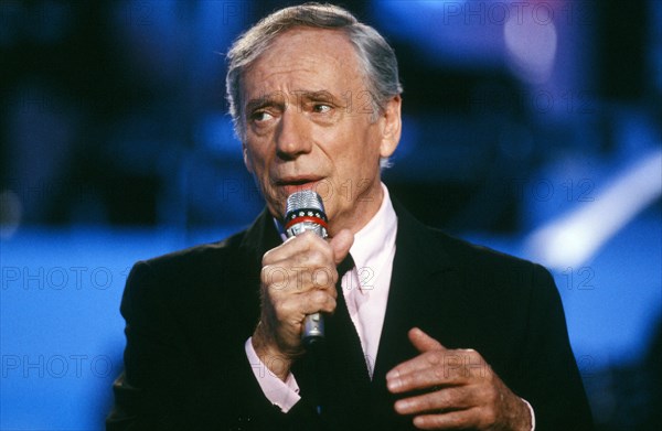 Yves Montand, 1989