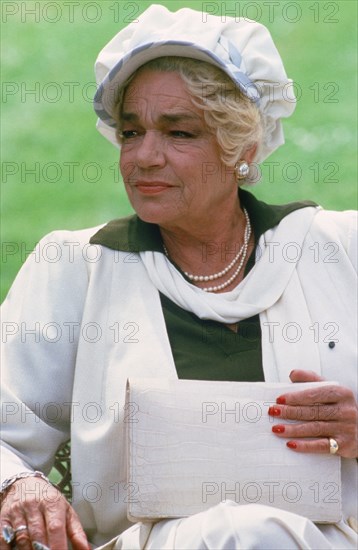 Simone Signoret, 1985