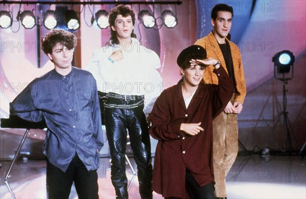 Le groupe Indochine, 1986